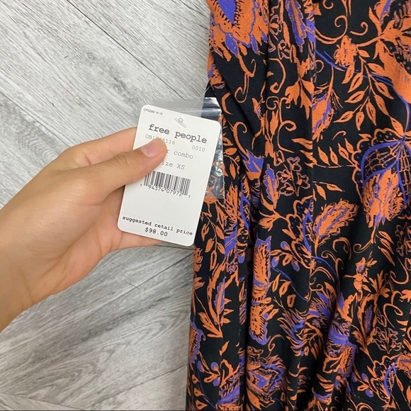 Free People | Hello Lover Ruched Sleeve Tunic Top - Picture 7 of 11